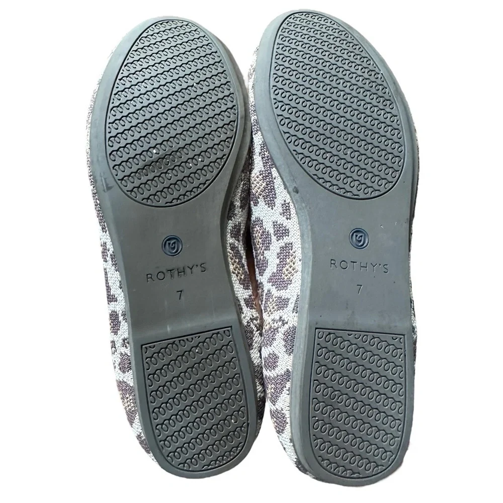 Rothy's Womens Round‎ Toe Leopard Print Loafer Size: 7